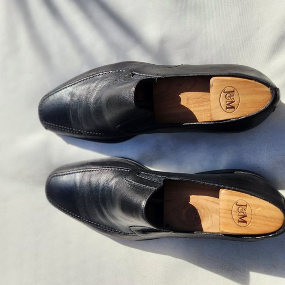Loafers_&_Slip_Ons